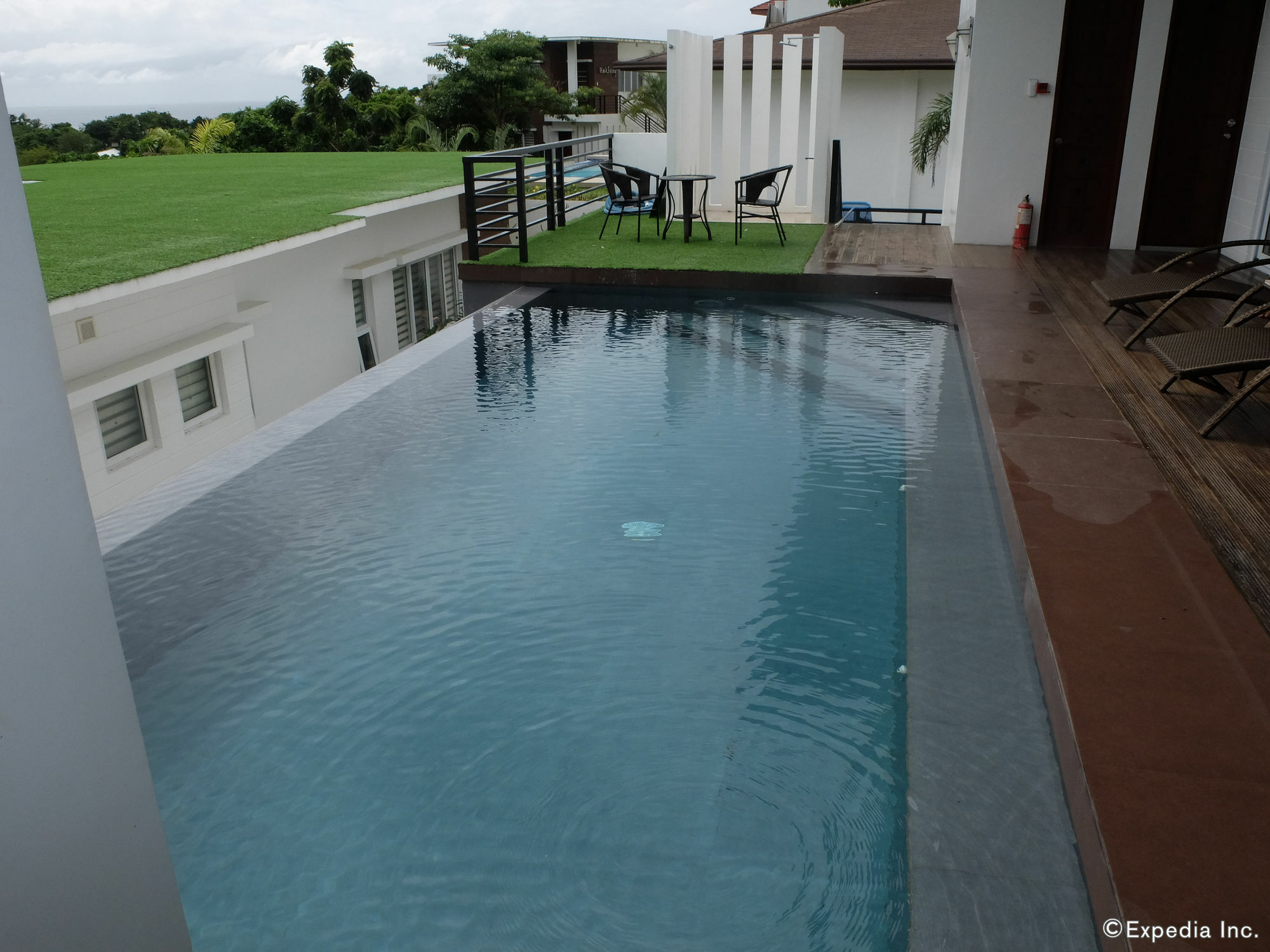 One Hagdan Villas Yapak Exterior photo
